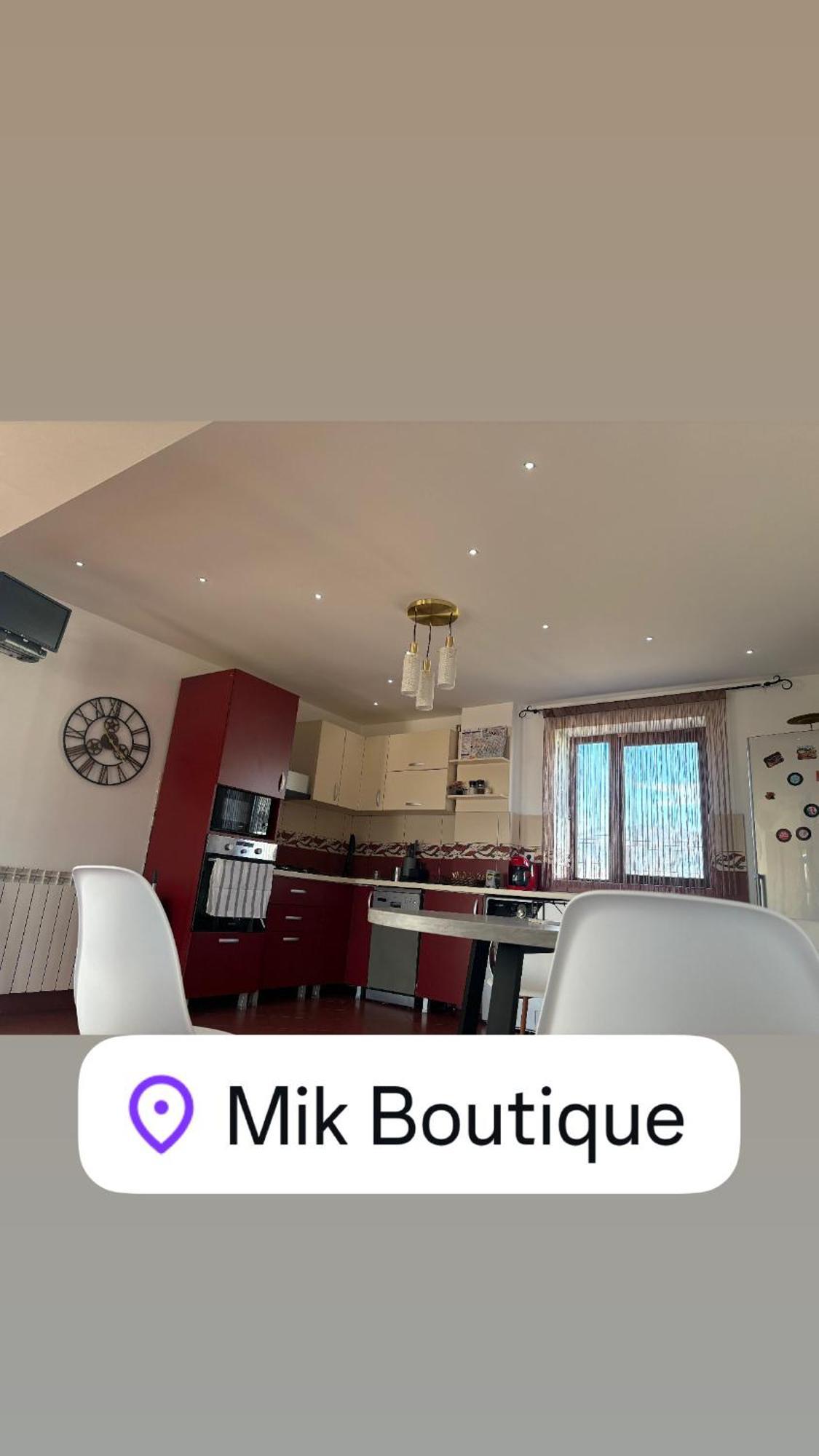 Vila Mik Guesthouse Săcele Dış mekan fotoğraf